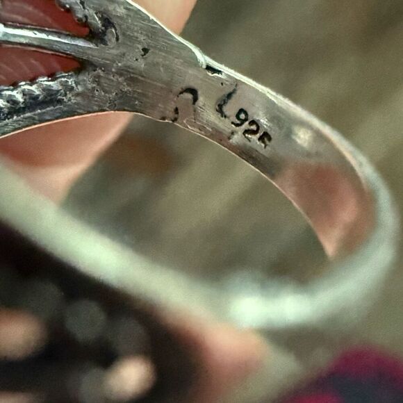 Natural Rose Quartz Gemstone Ring Oval Framed Size 6 New - Picture 5 of 6